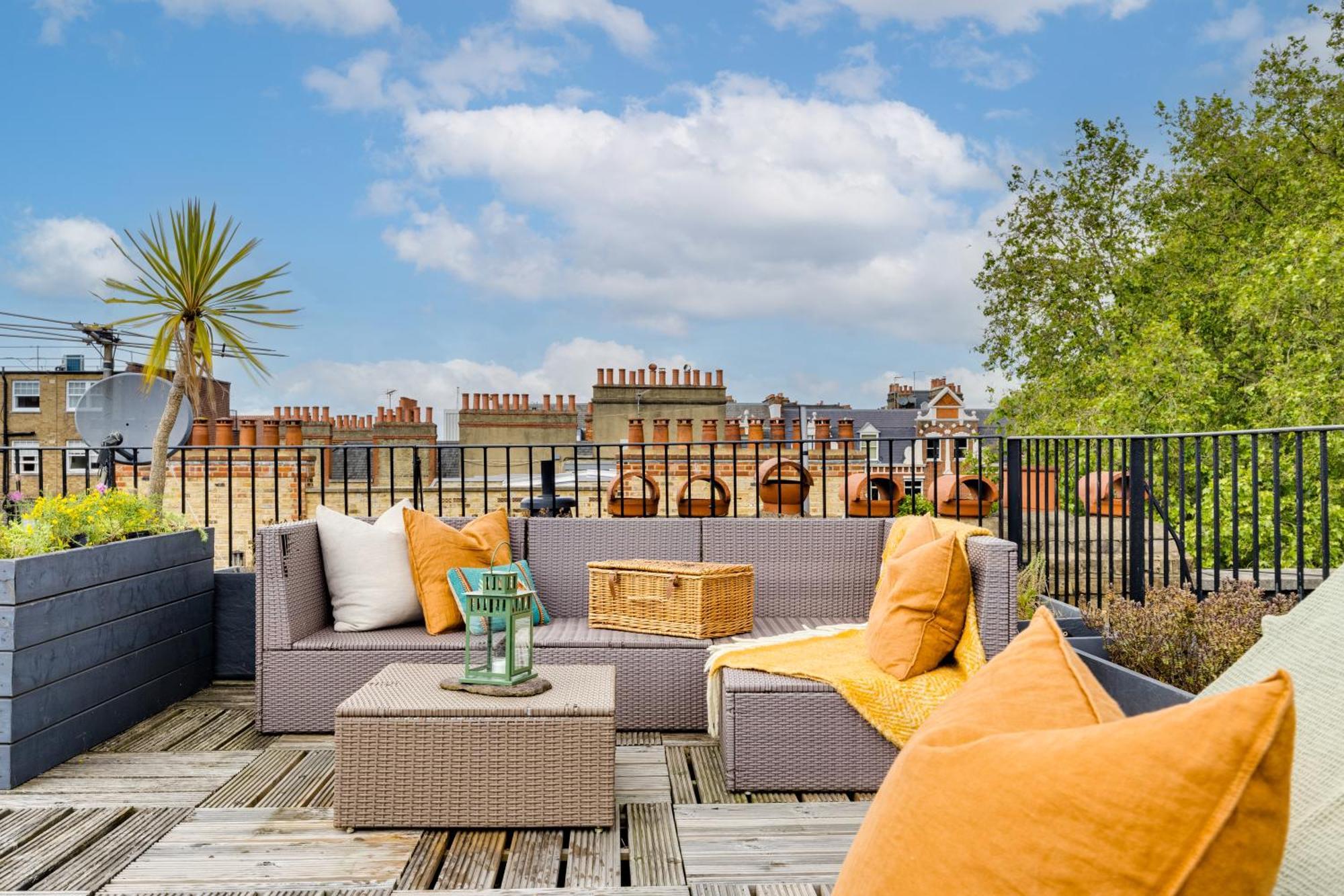 Luana'S Stunning Rooftop London Eksteriør billede
